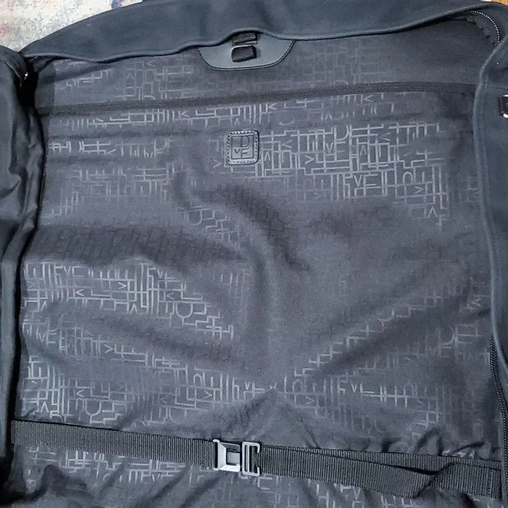 Diane Von Furstenberg Unisex Garment Bag in Black Like New